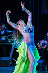 Azadeh-Orientalischer-Tanz-Charlottenburg-Bauchtanz-Berlin-Bellydance-Tanzstudio-Katharina-Joumana-Cafe-am-Nil-Kurse-Workshops-Oriental-Dance-Courses-38x